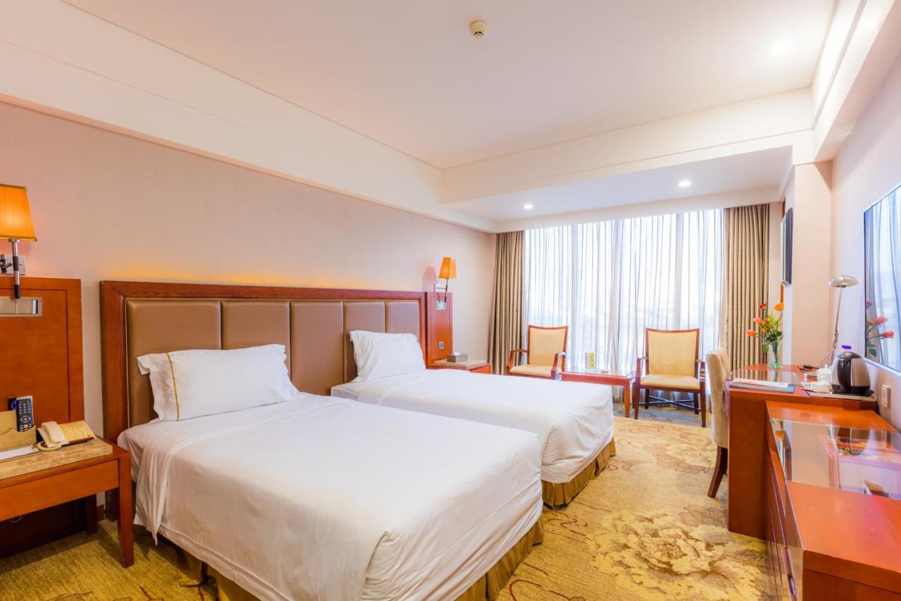Zhuhai Guotai Hotel Екстериор снимка