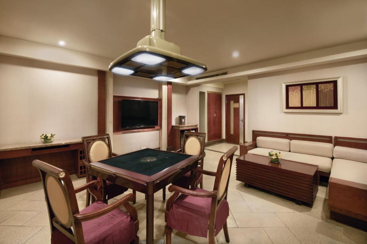 Zhuhai Guotai Hotel Екстериор снимка