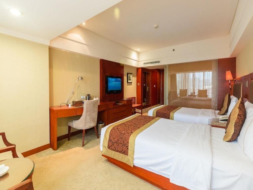 Zhuhai Guotai Hotel Екстериор снимка